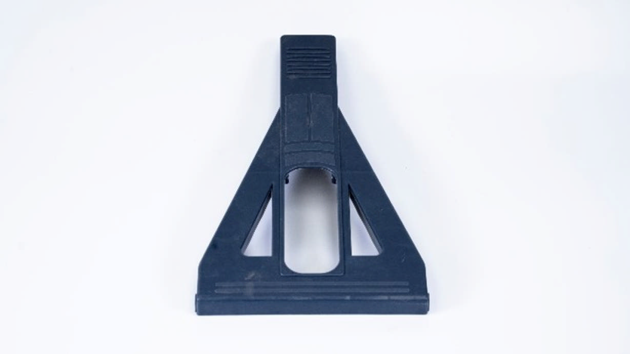 Gray Plastic Triangle for Dawson