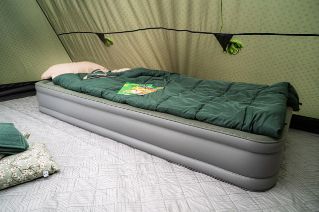 Airbed Buying Guide: How to Pick the Best airbed for family camping
